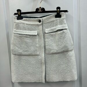 CHANEL cream cotton 2020 20C FLAP POCKET TWEED MINI Skirt 36 XS